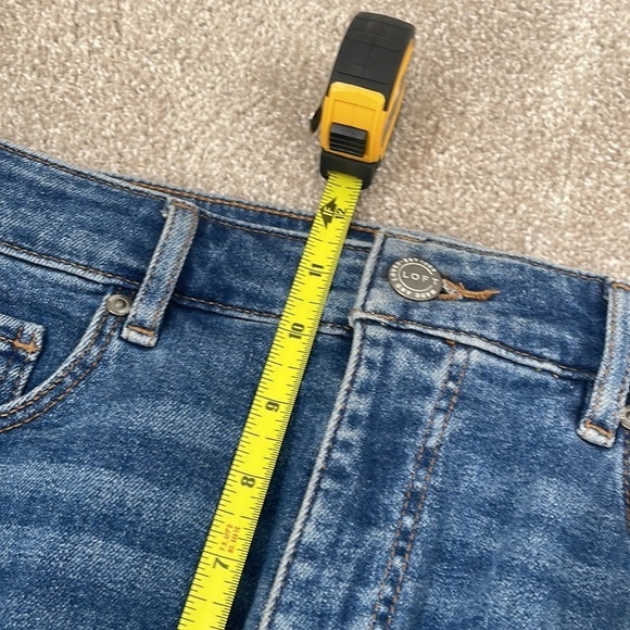 LOFT Curvy High Waist Skinny Jean - Picture 11 of 12